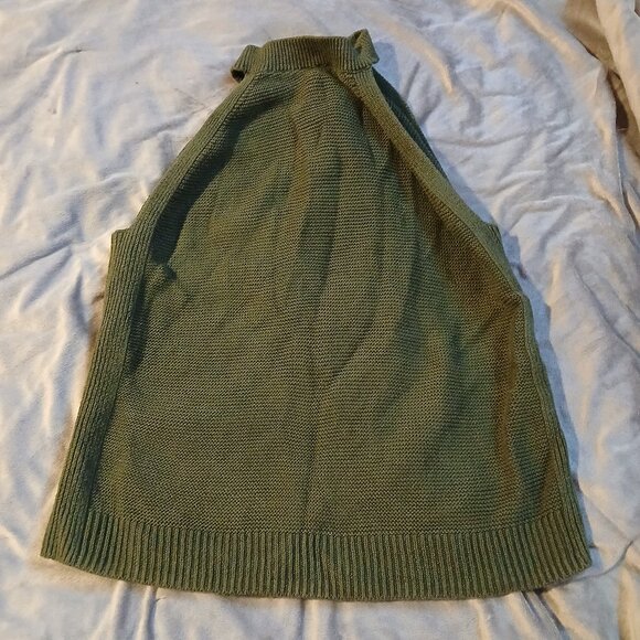 Banana Republic Factory Women's Sweater Tank SZ M Olive Green Open Stitch - Picture 1 of 7